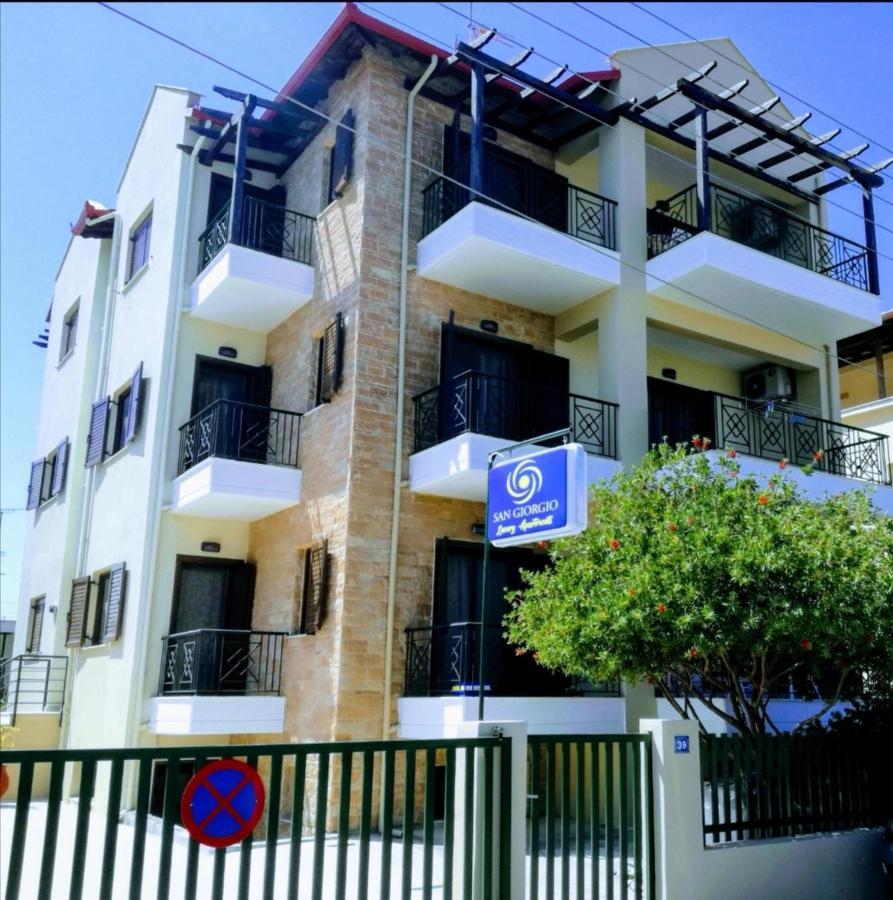 San Giorgio Luxury Apartments Ierissós Exteriér fotografie